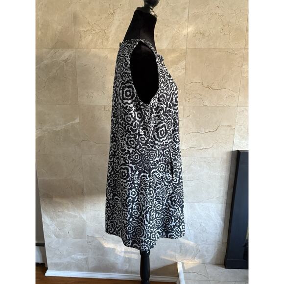 RipSkirt Hawaii Travel Dress - M - Black Floral Packable Resortwear Wrinkle Free - Picture 3 of 10